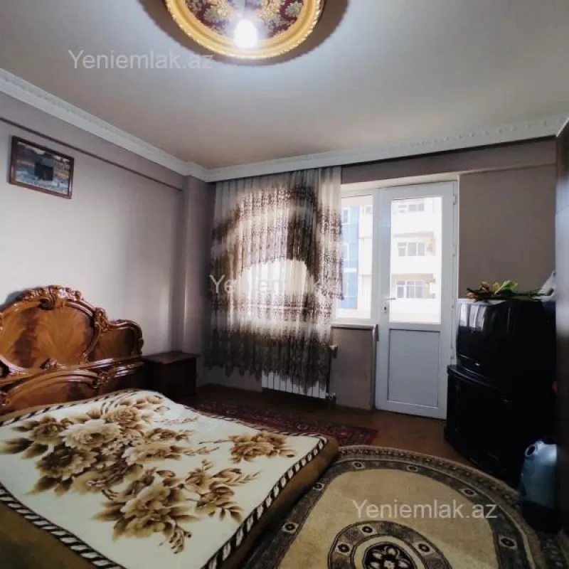 Satılır 2 otaqlı yeni tikili 82 m²