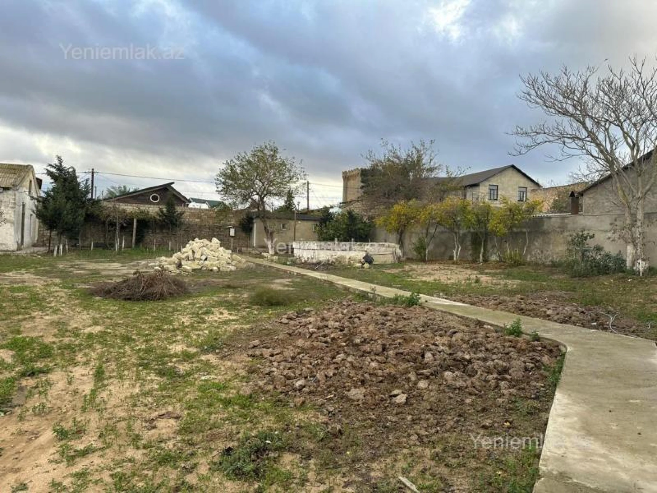 Satılır torpaq sahəsi