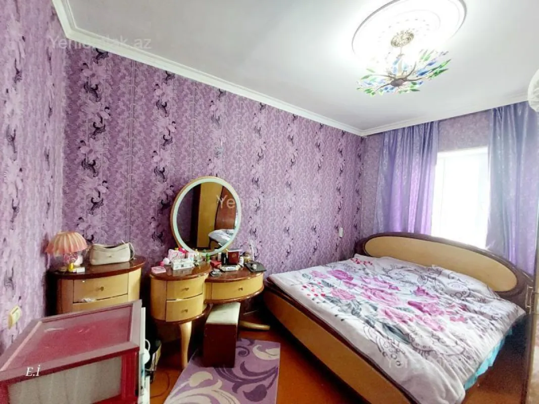 Satılır 3 otaqlı köhnə tikili 68 m²