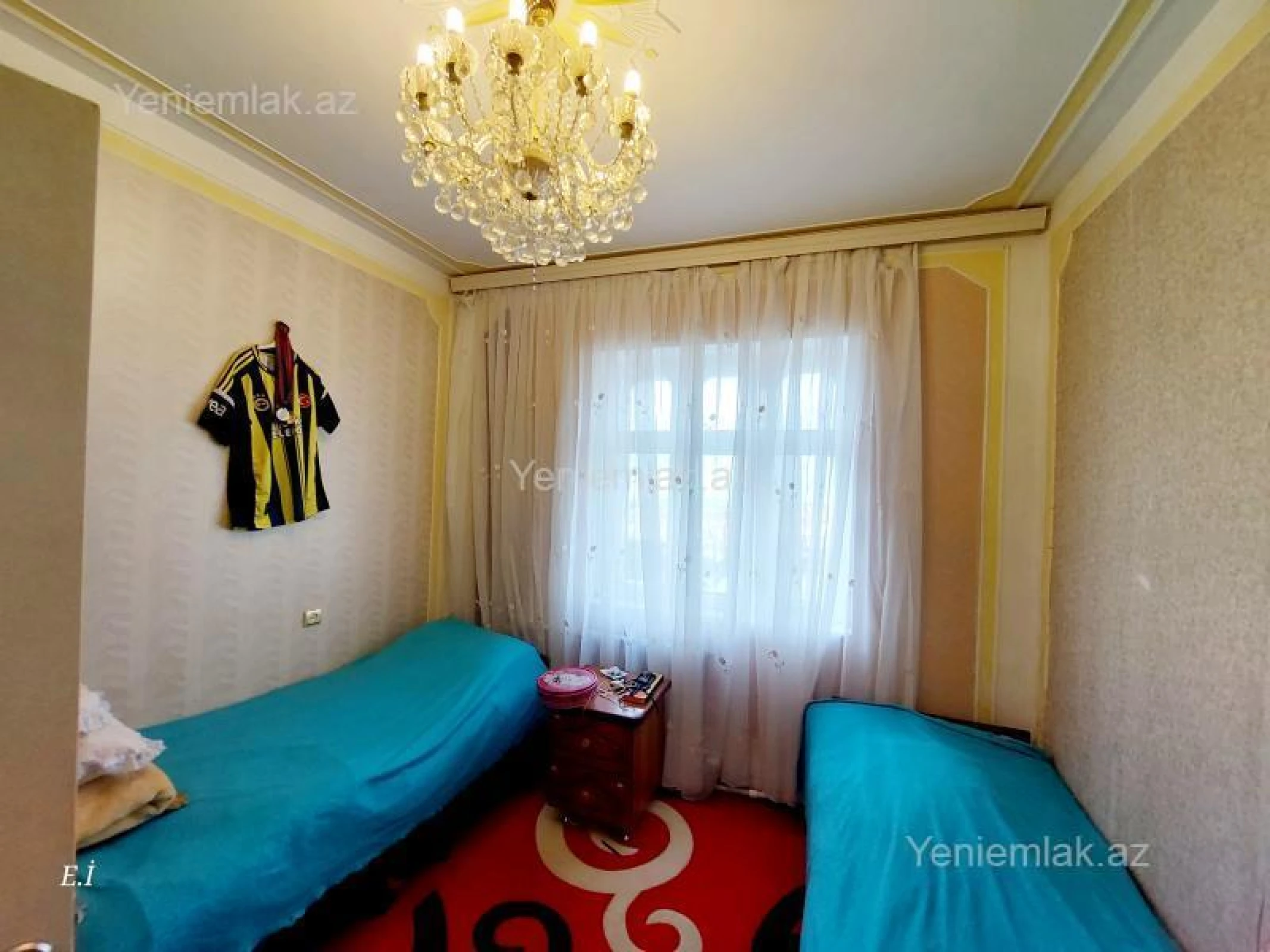Satılır 3 otaqlı köhnə tikili 68 m²