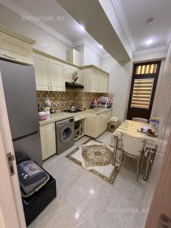 Satılır 2 otaqlı yeni tikili 73 m²