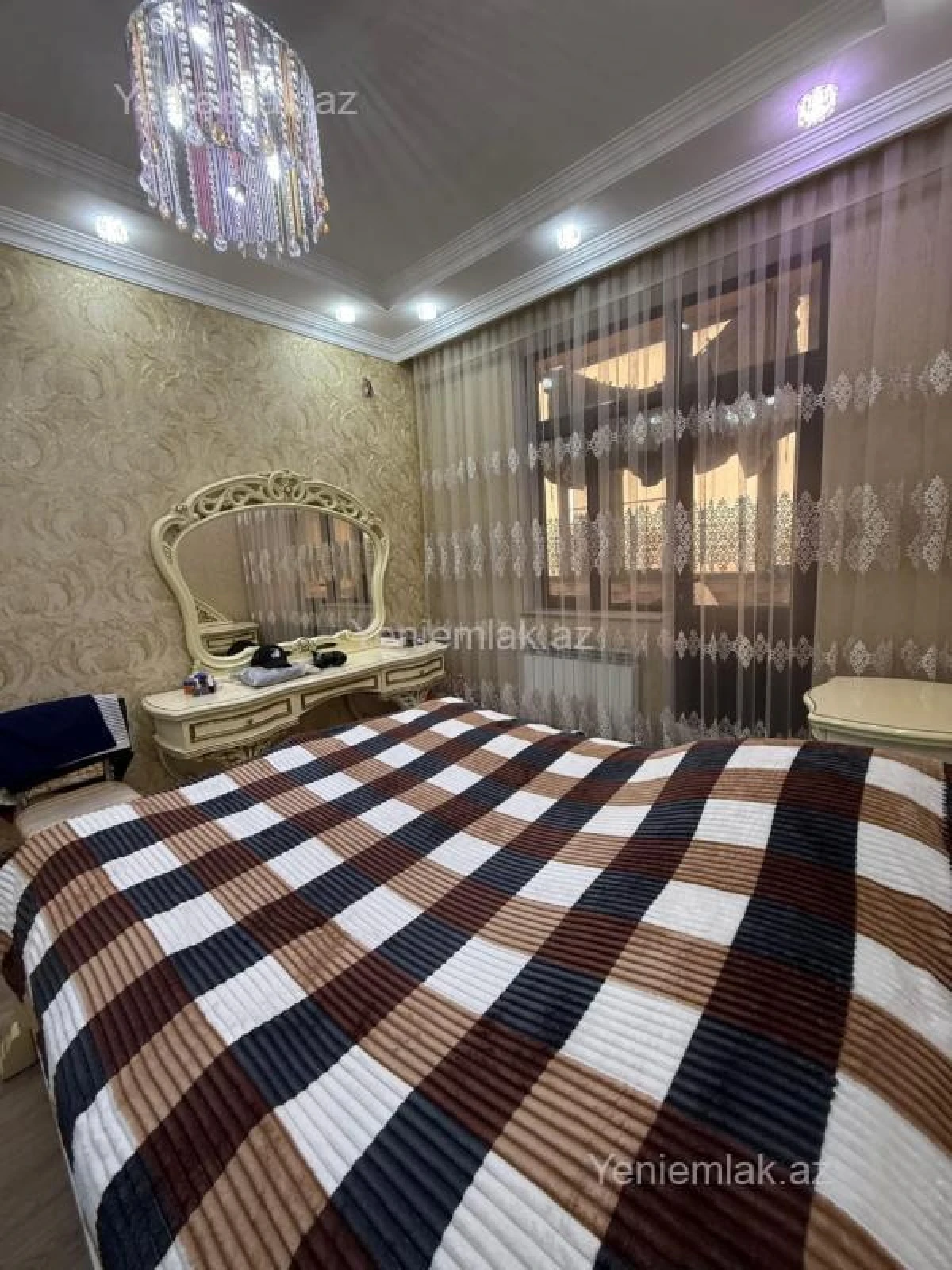 Satılır 2 otaqlı yeni tikili 73 m²