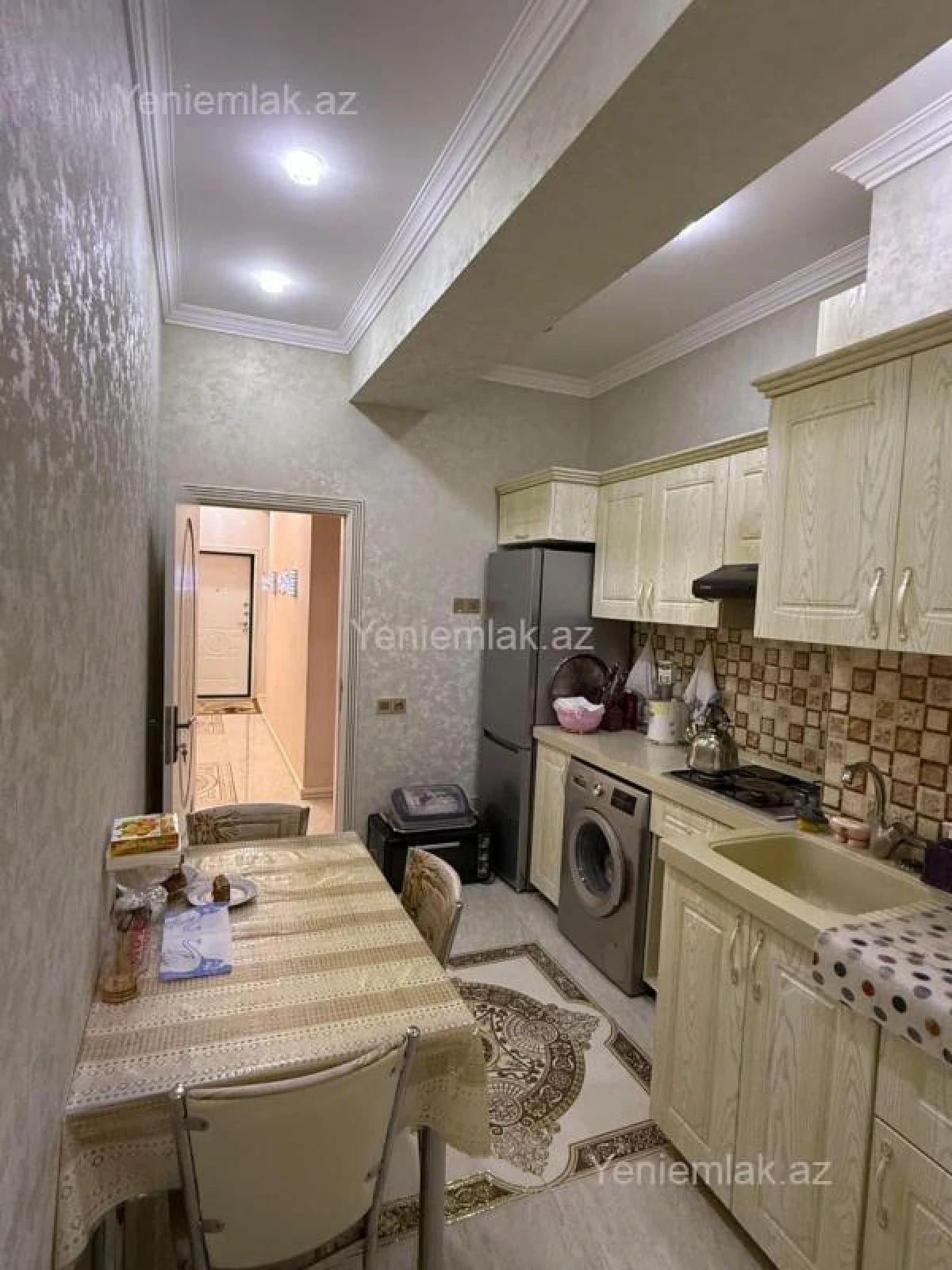 Satılır 2 otaqlı yeni tikili 73 m²