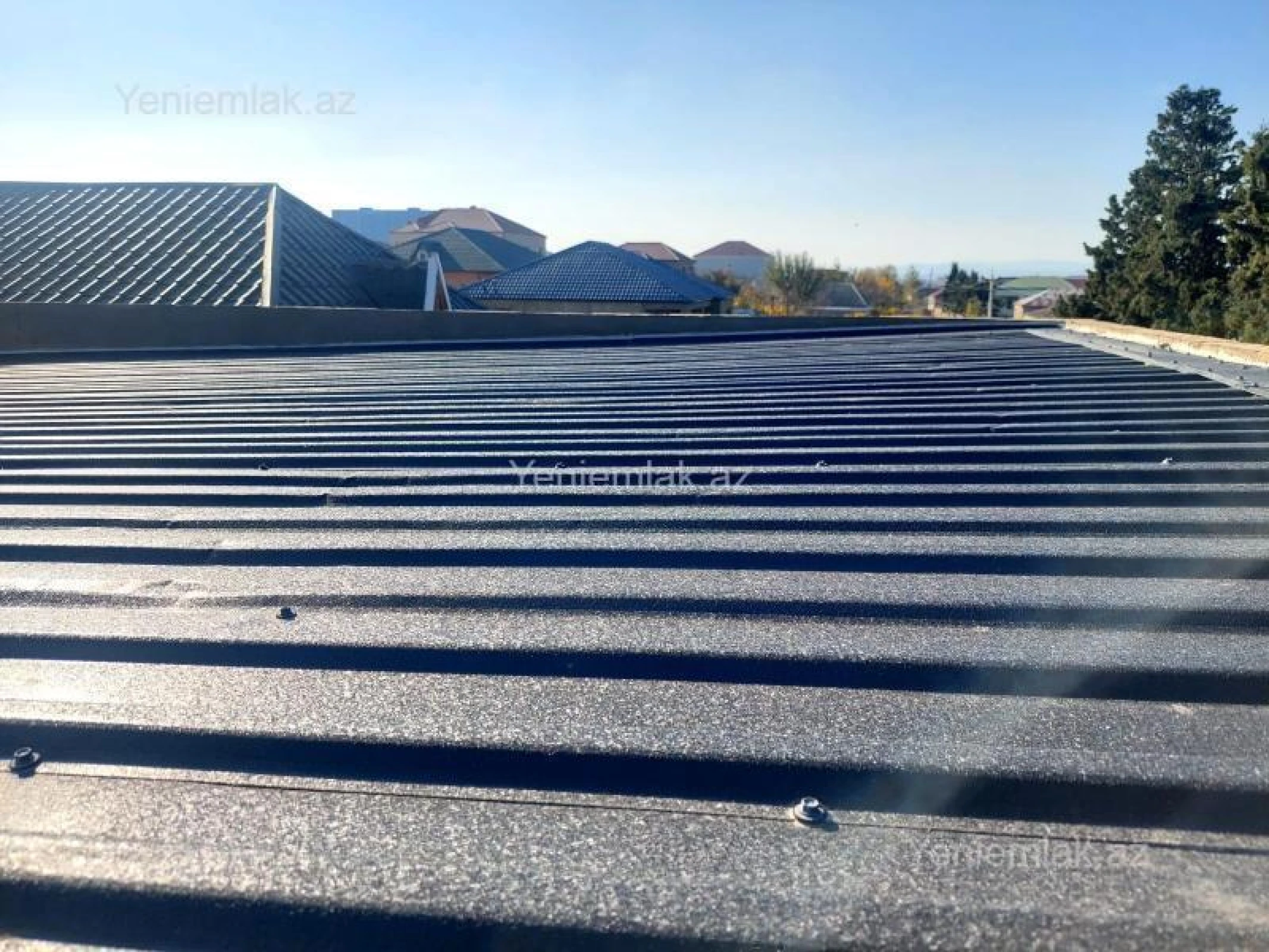 Satılır 5 otaqlı həyət evi 220 m²