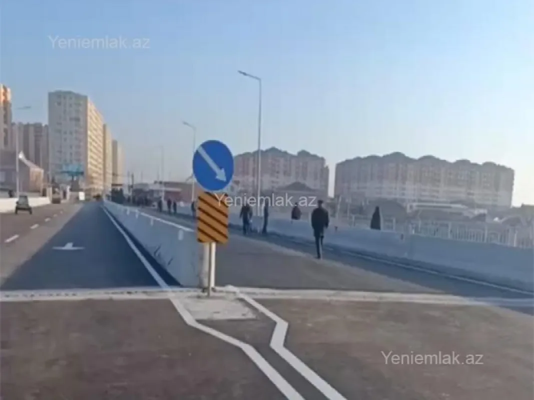 Satılır 5 otaqlı həyət evi 220 m²