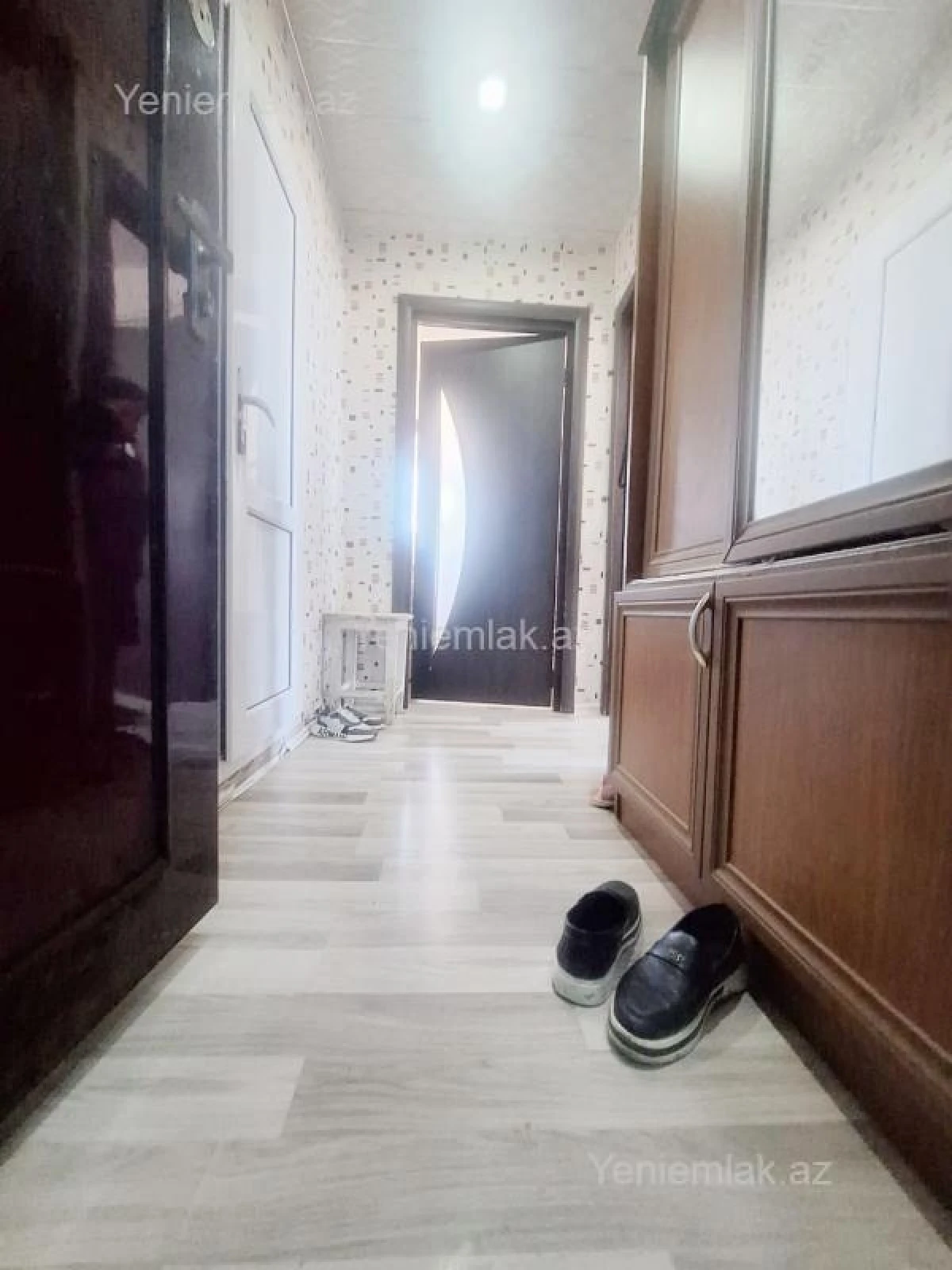 Satılır 2 otaqlı köhnə tikili 44 m²