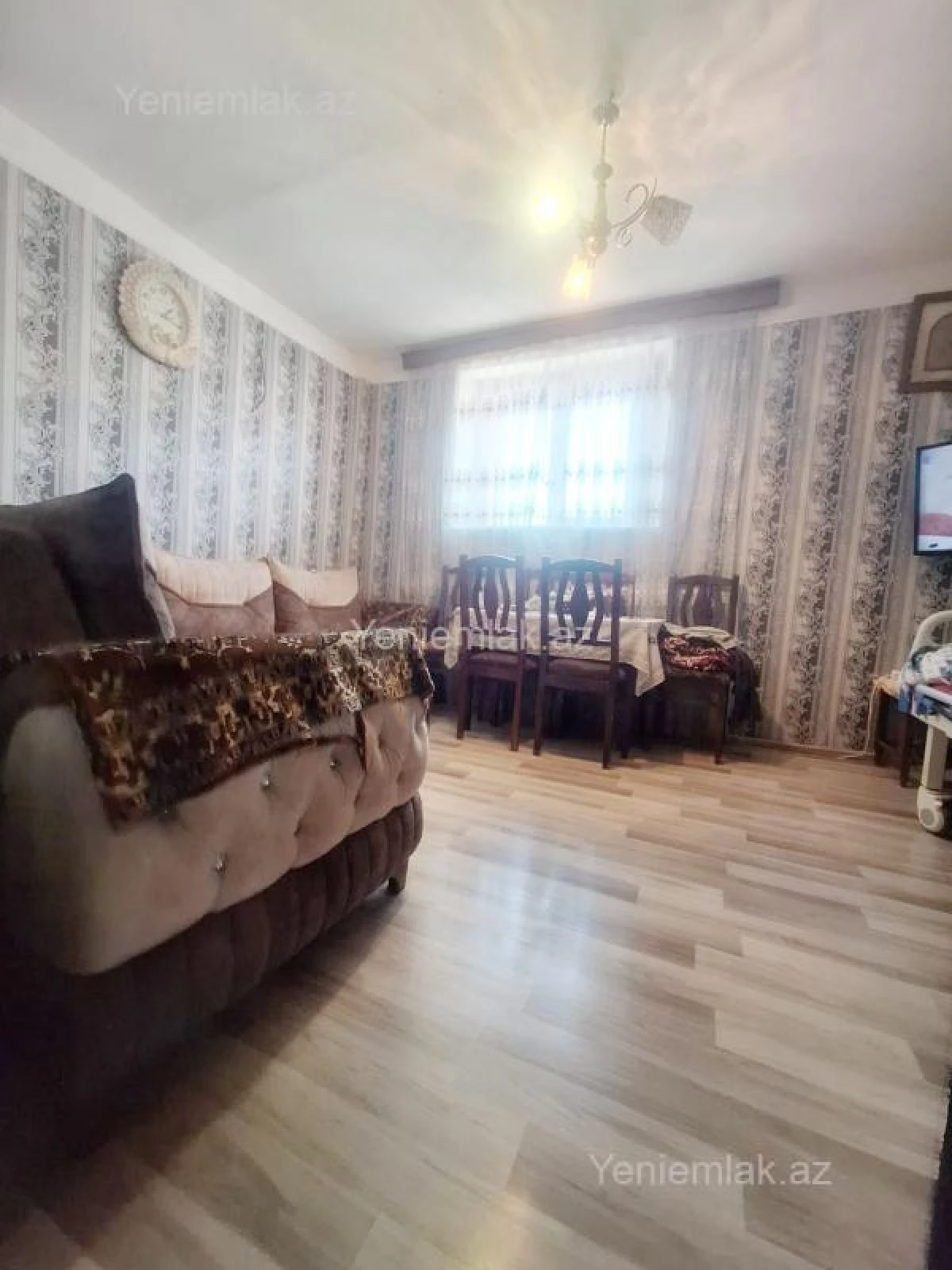 Satılır 2 otaqlı köhnə tikili 44 m²
