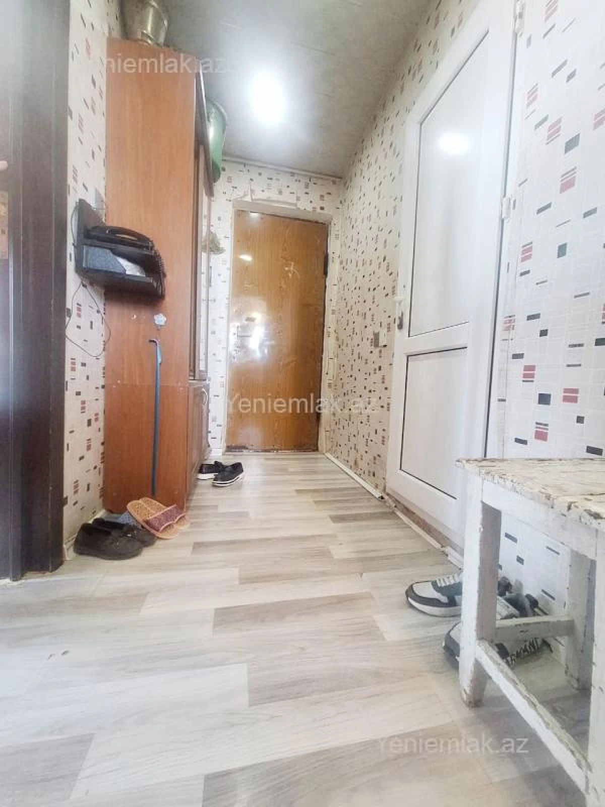 Satılır 2 otaqlı köhnə tikili 44 m²