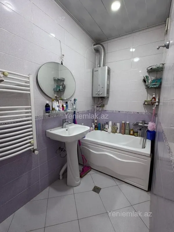 Satılır 3 otaqlı köhnə tikili 80 m²