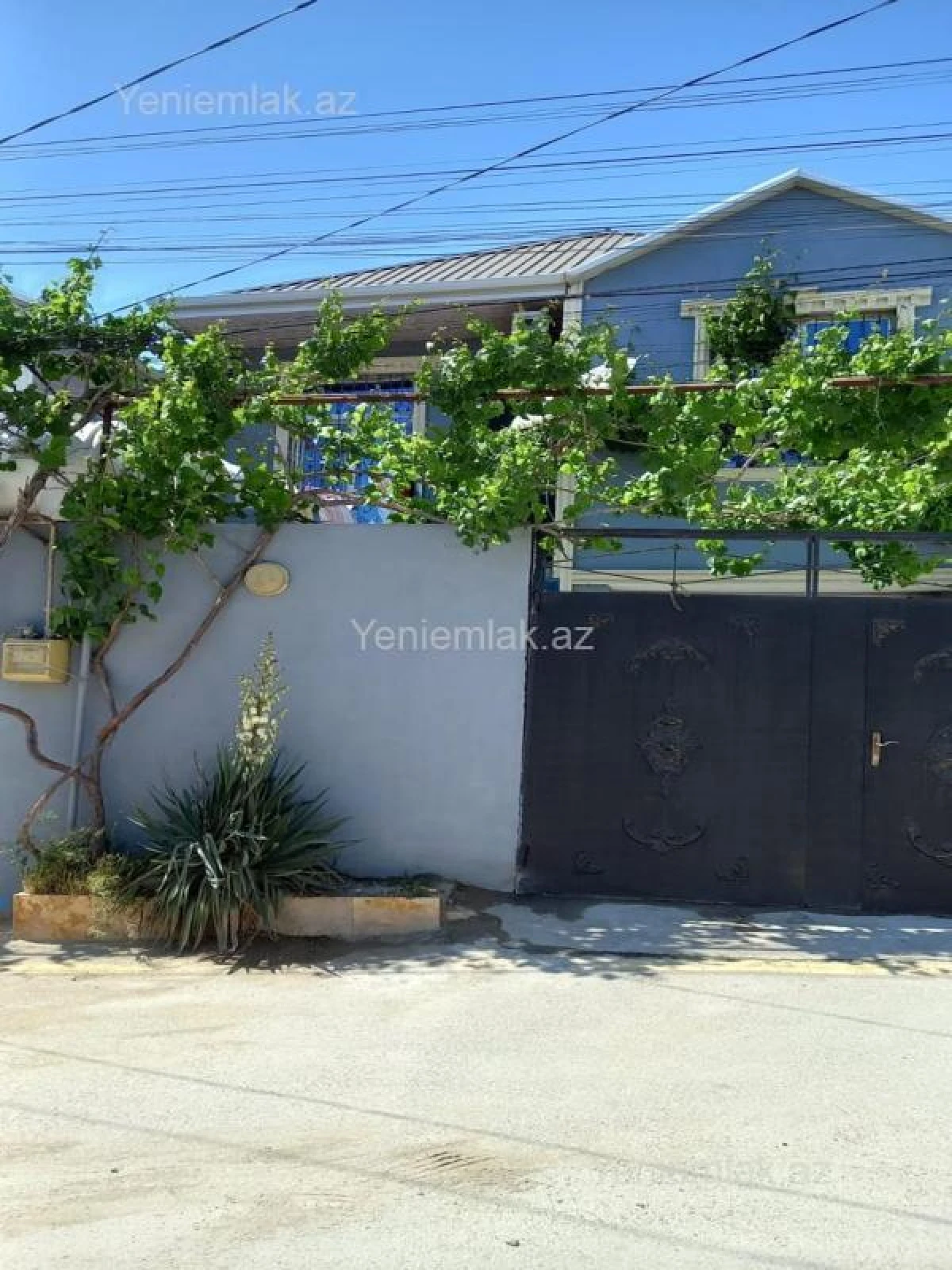 Satılır 5 otaqlı həyət evi 150 m²