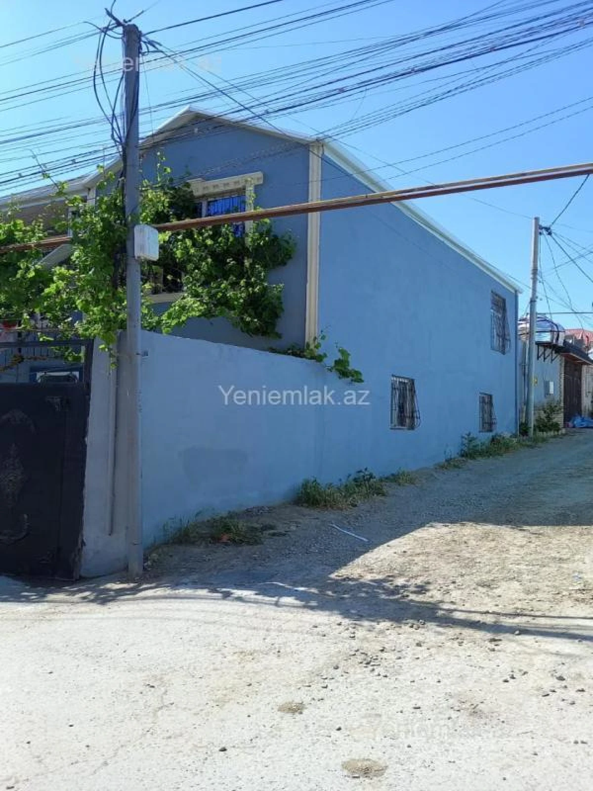 Satılır 5 otaqlı həyət evi 150 m²