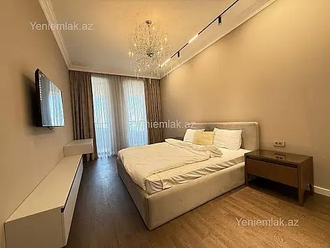 Satılır 4 otaqlı yeni tikili 187 m²