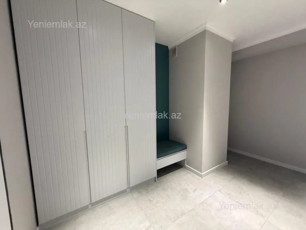 Satılır 4 otaqlı yeni tikili 187 m²