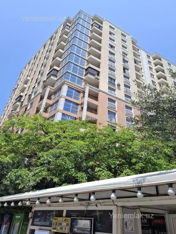 Satılır 2 otaqlı yeni tikili 100 m²