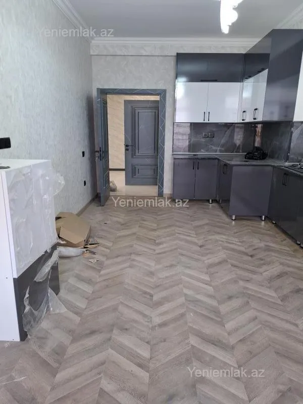 Satılır 2 otaqlı yeni tikili 100 m²