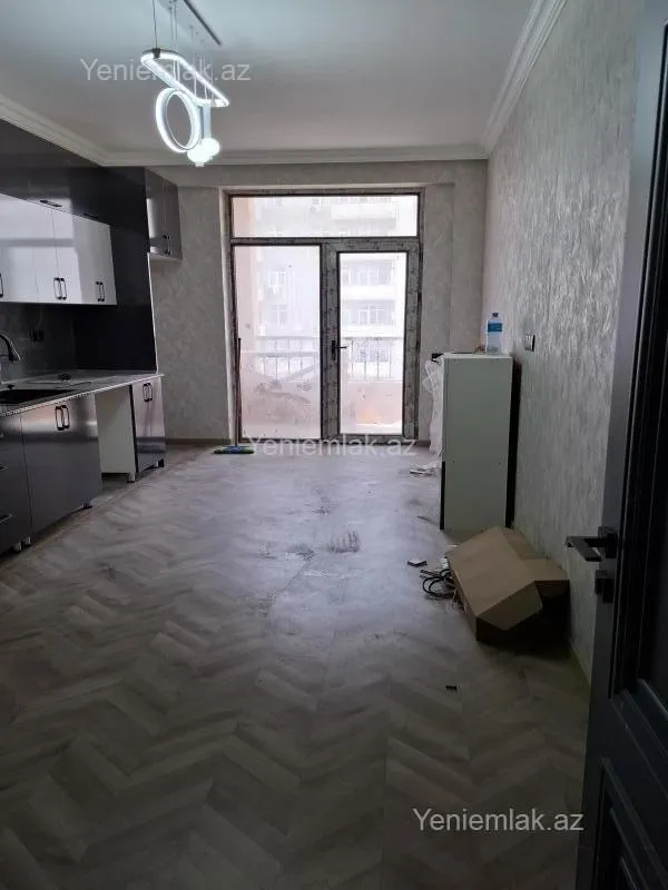 Satılır 2 otaqlı yeni tikili 100 m²
