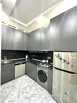 Satılır 2 otaqlı yeni tikili 85 m²