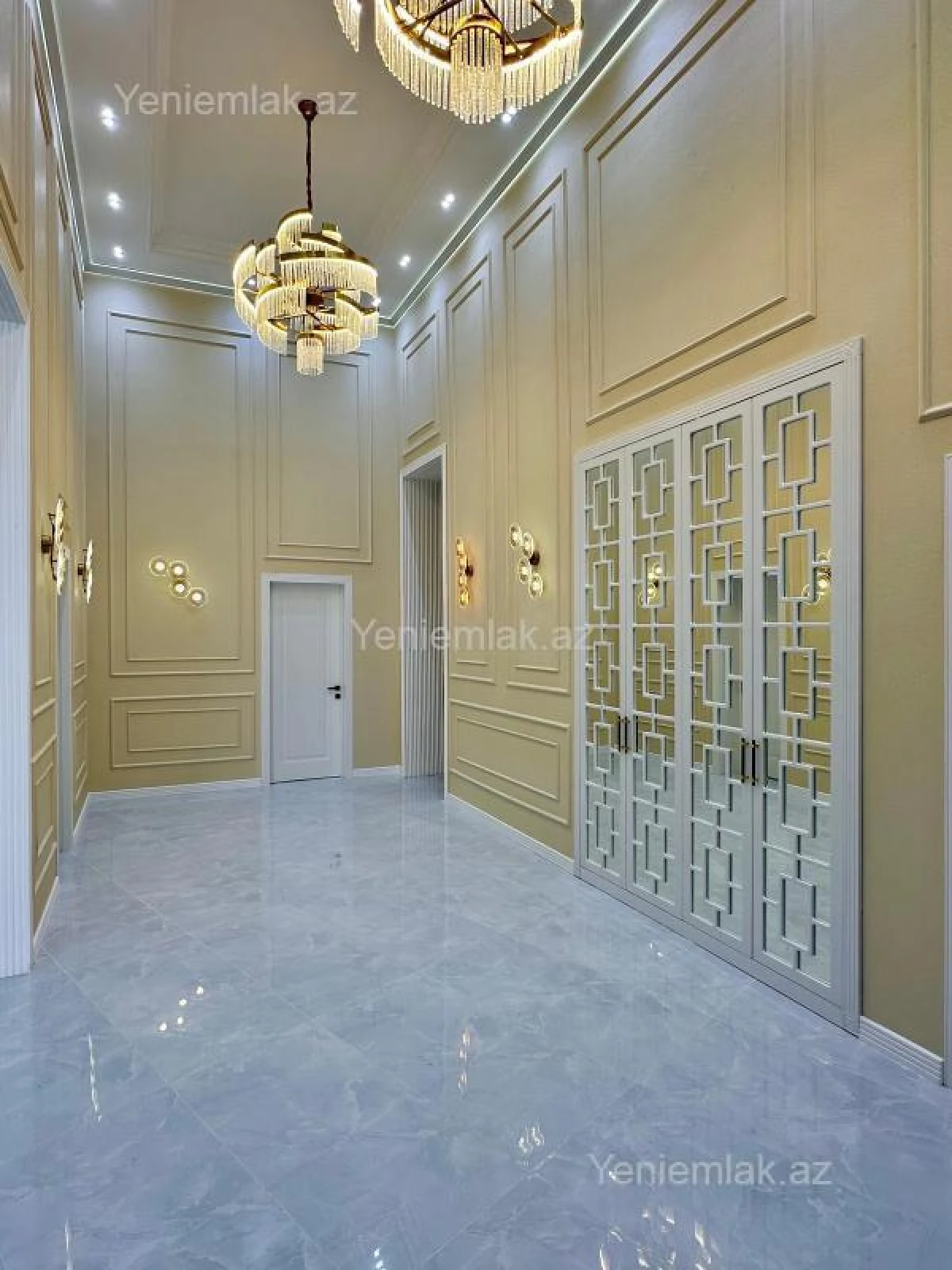 Satılır 5 otaqlı həyət evi 230 m²