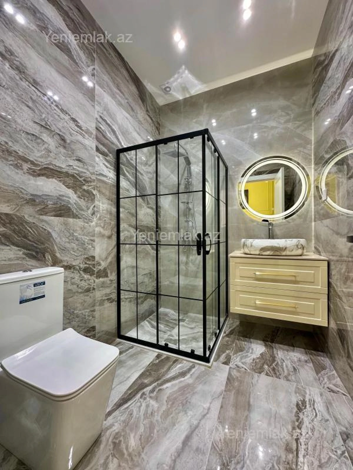 Satılır 5 otaqlı həyət evi 230 m²