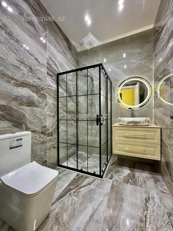 Satılır 5 otaqlı həyət evi 230 m²