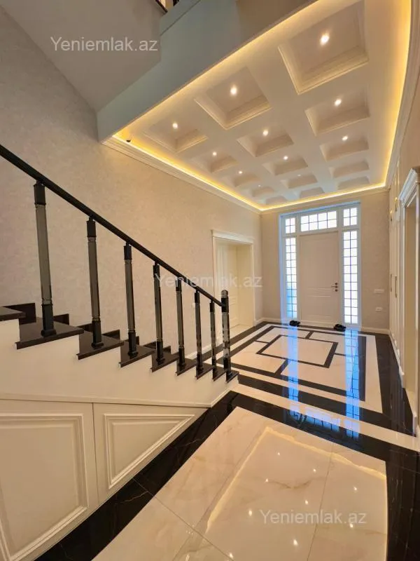 Satılır 4 otaqlı həyət evi 600 m²