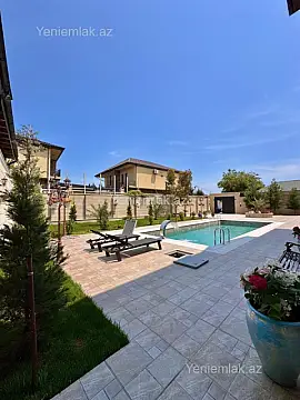Satılır 4 otaqlı həyət evi 600 m²