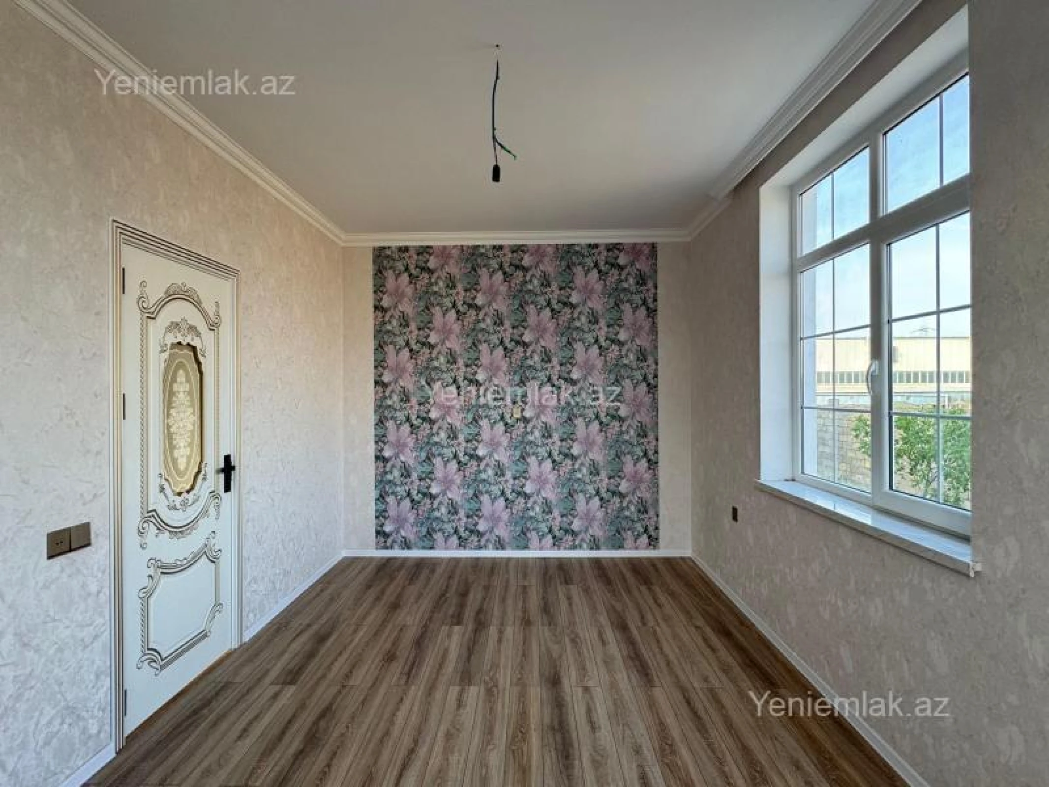 Satılır 7 otaqlı həyət evi 192 m²