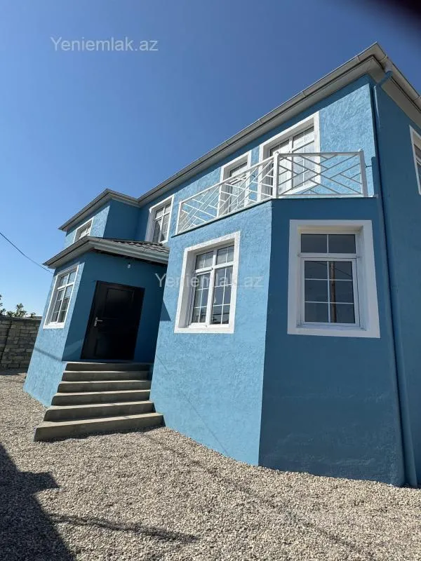 Satılır 7 otaqlı həyət evi 192 m²