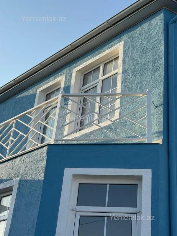 Satılır 7 otaqlı həyət evi 192 m²