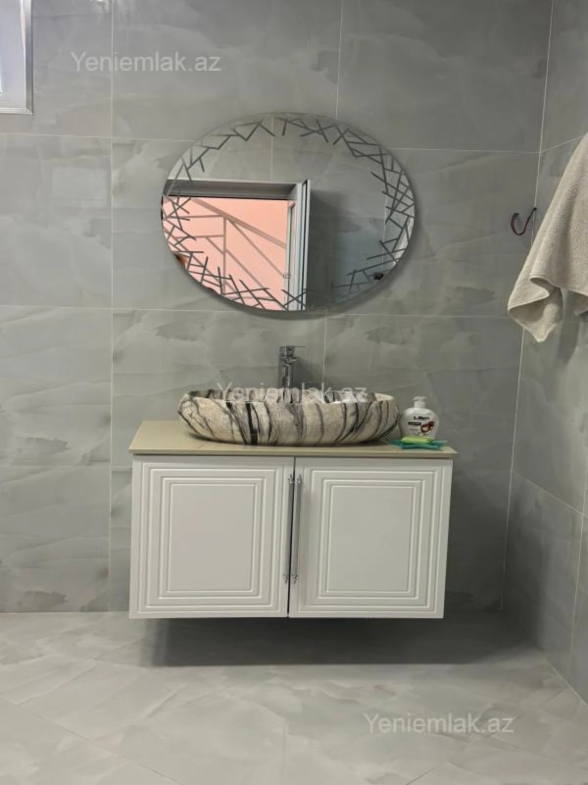 Satılır 7 otaqlı həyət evi 192 m²