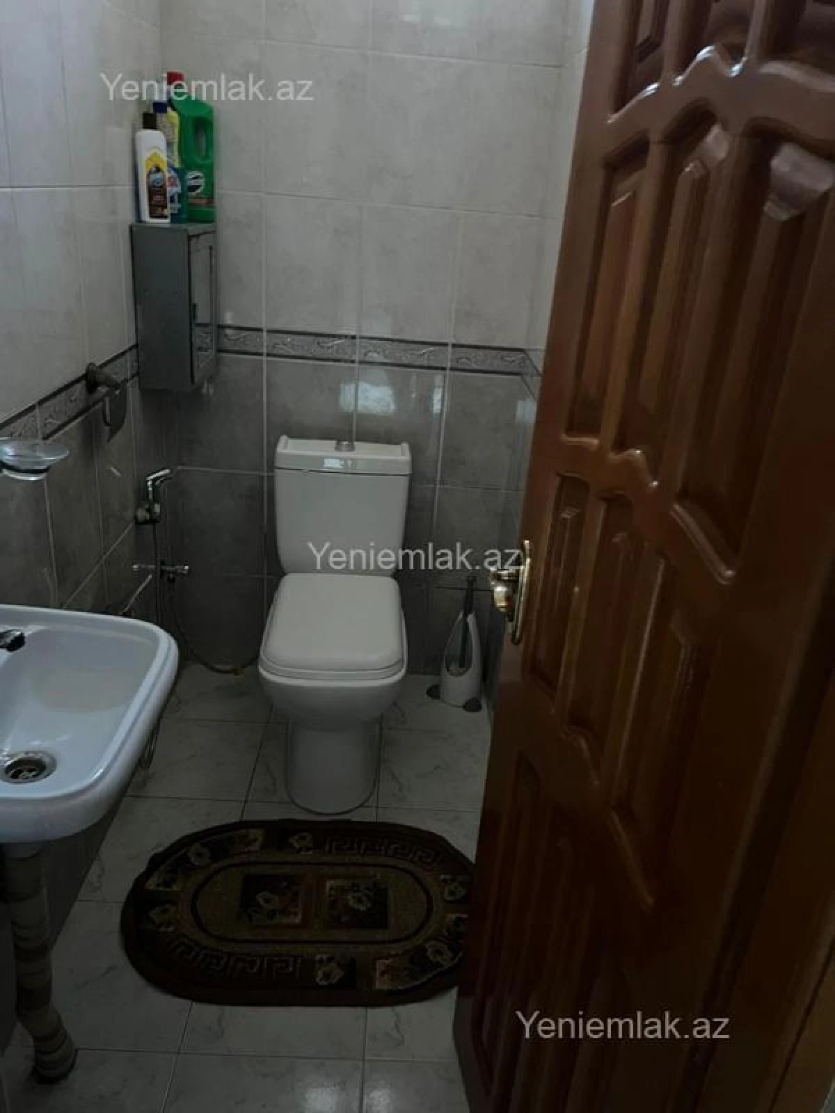 Satılır 7 otaqlı həyət evi 220 m²