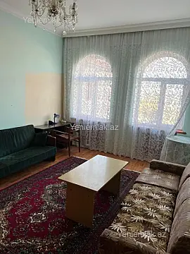 Satılır 7 otaqlı həyət evi 220 m²