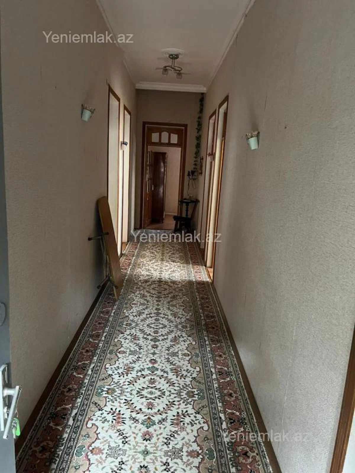 Satılır 7 otaqlı həyət evi 220 m²