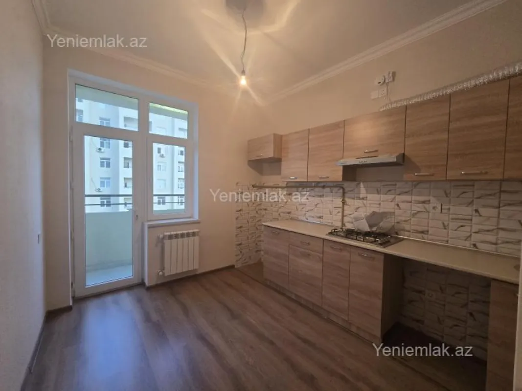 Satılır 4 otaqlı yeni tikili 112 m²