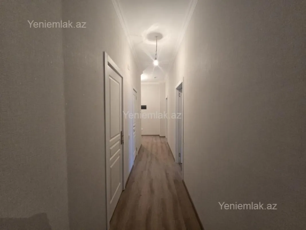 Satılır 4 otaqlı yeni tikili 112 m²