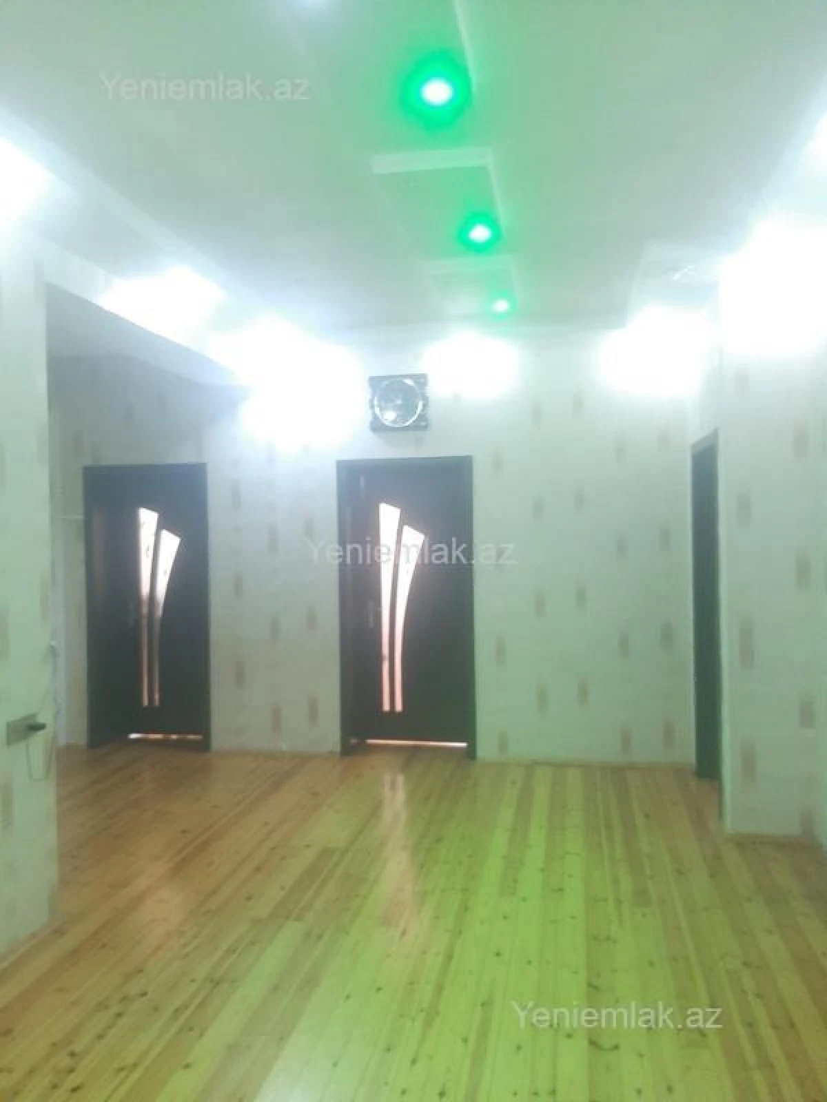 Satılır 4 otaqlı yeni tikili 147 m²