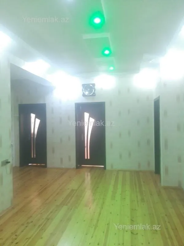 Satılır 4 otaqlı yeni tikili 147 m²