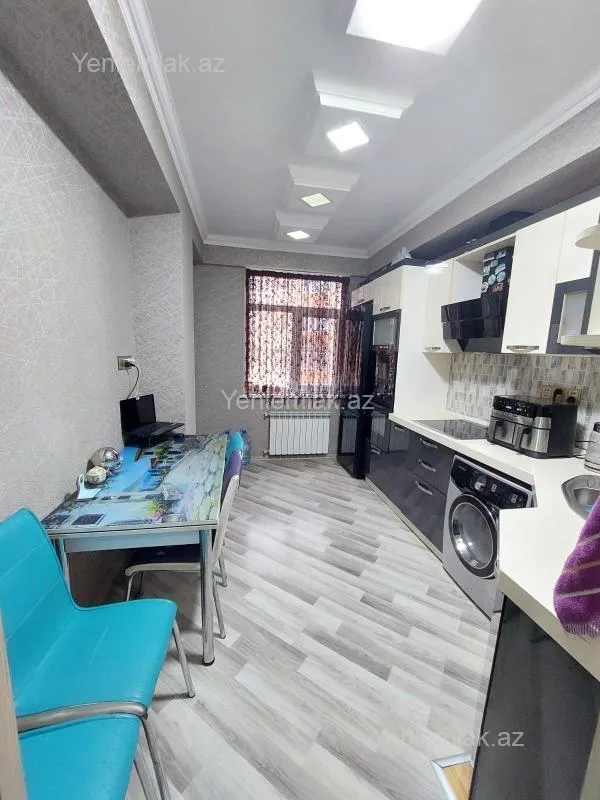 Satılır 3 otaqlı yeni tikili 92 m²