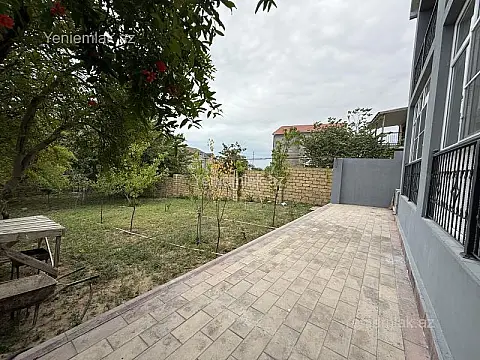 Satılır 6 otaqlı həyət evi 200 m²