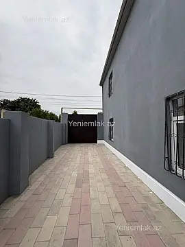 Satılır 6 otaqlı həyət evi 200 m²