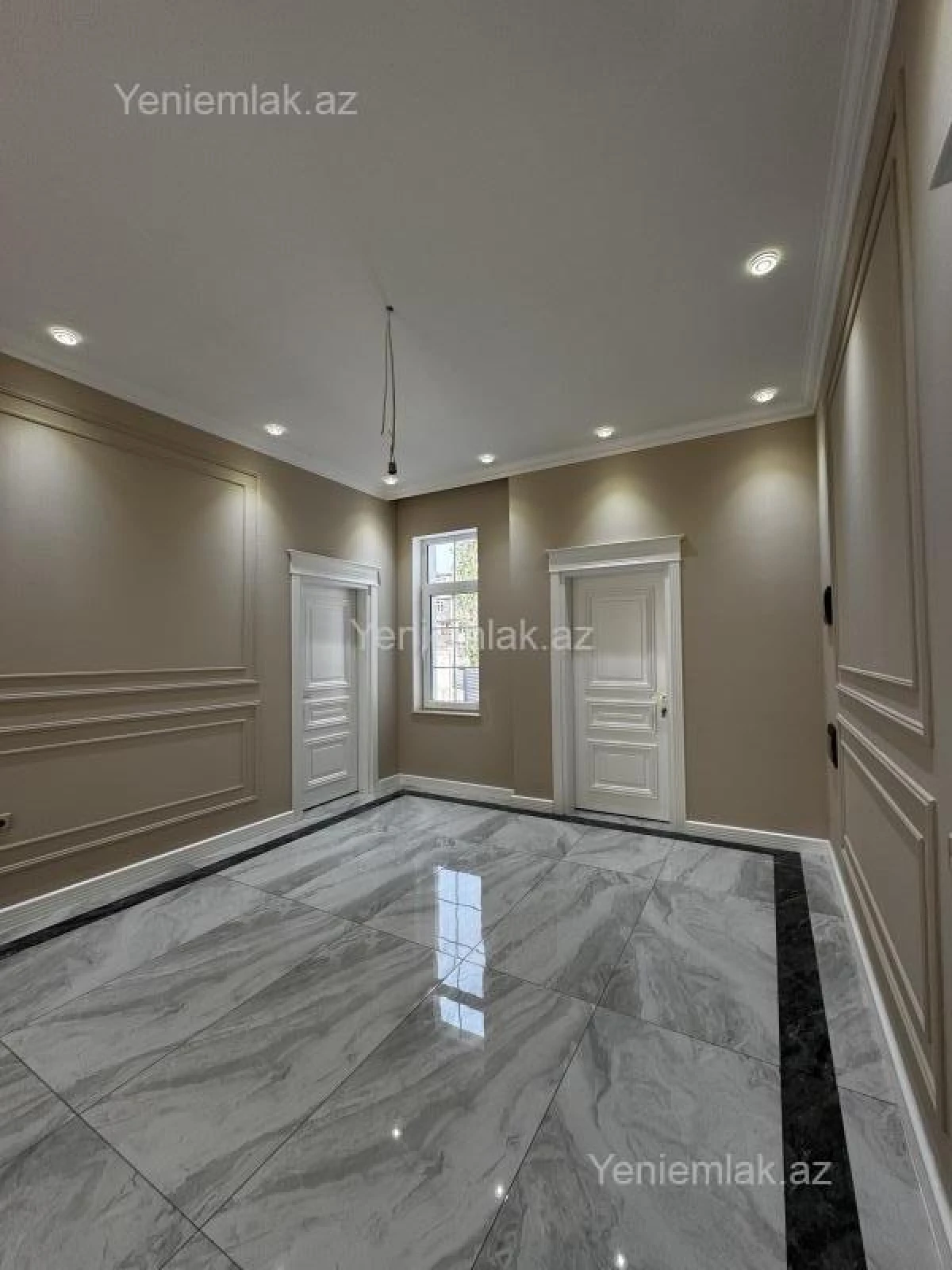 Satılır 6 otaqlı həyət evi 360 m²