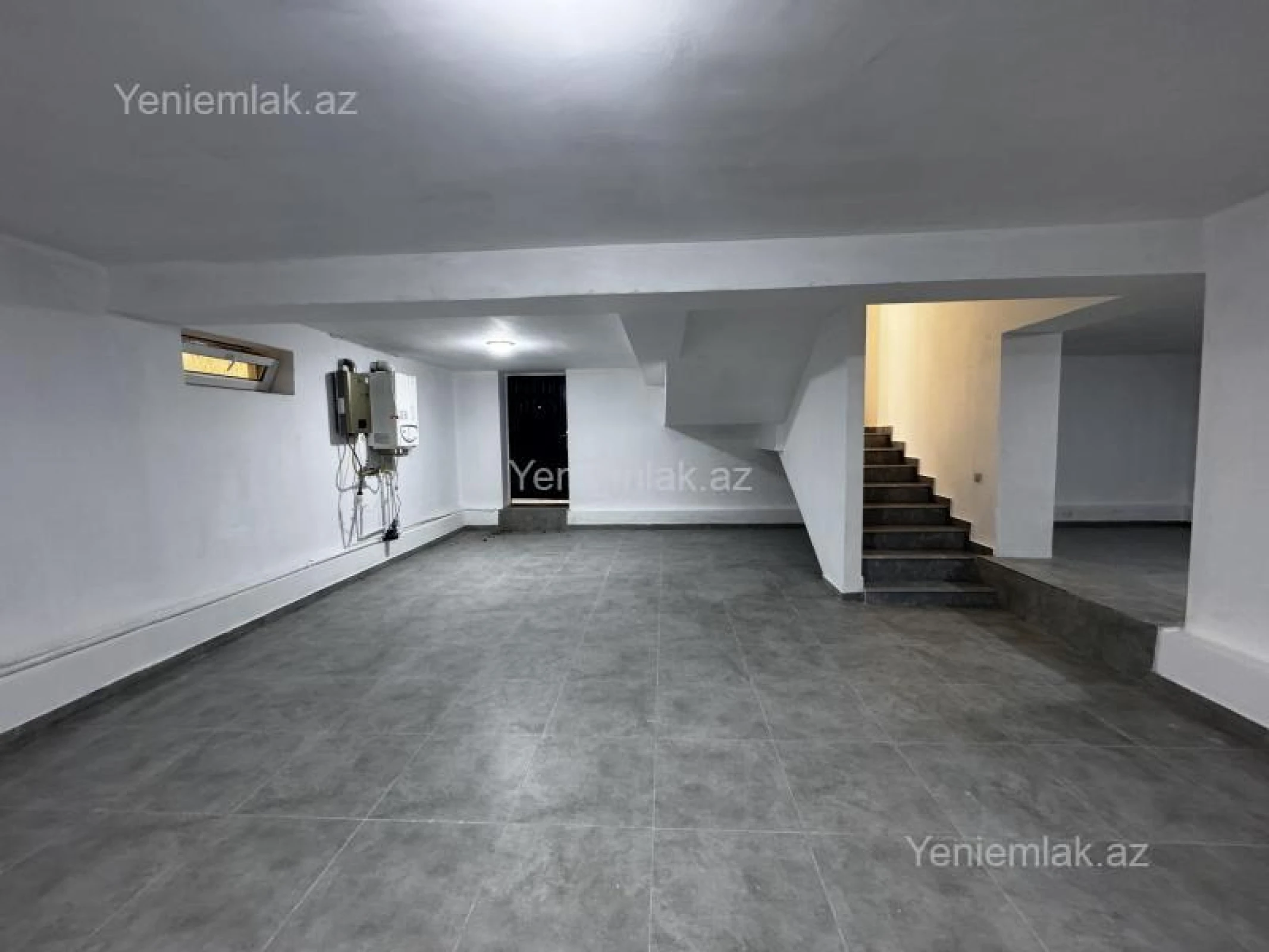 Satılır 6 otaqlı həyət evi 360 m²