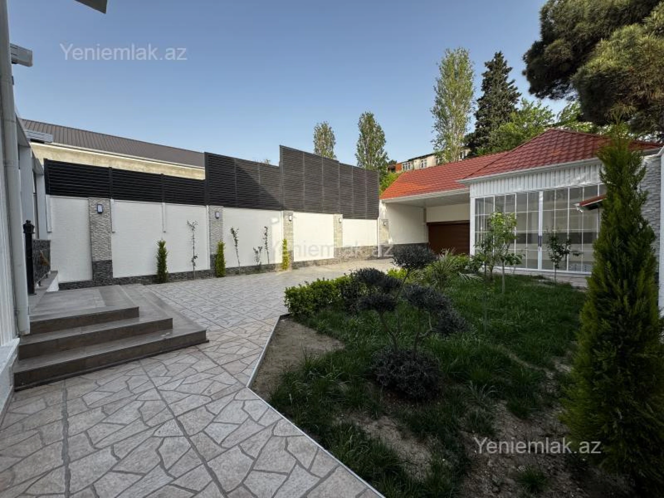 Satılır 6 otaqlı həyət evi 360 m²