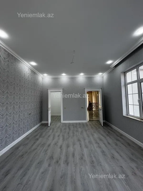 Satılır 6 otaqlı həyət evi 360 m²