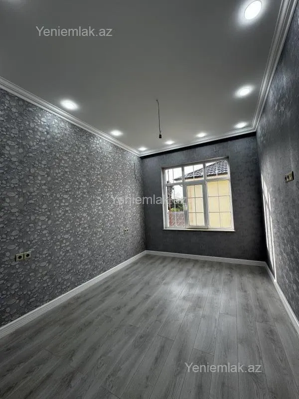 Satılır 6 otaqlı həyət evi 360 m²