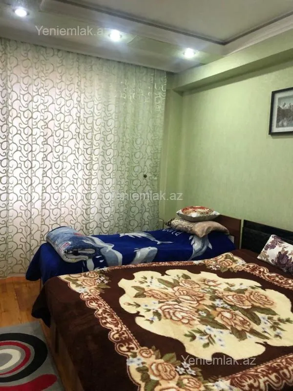 Satılır 3 otaqlı yeni tikili 120 m²