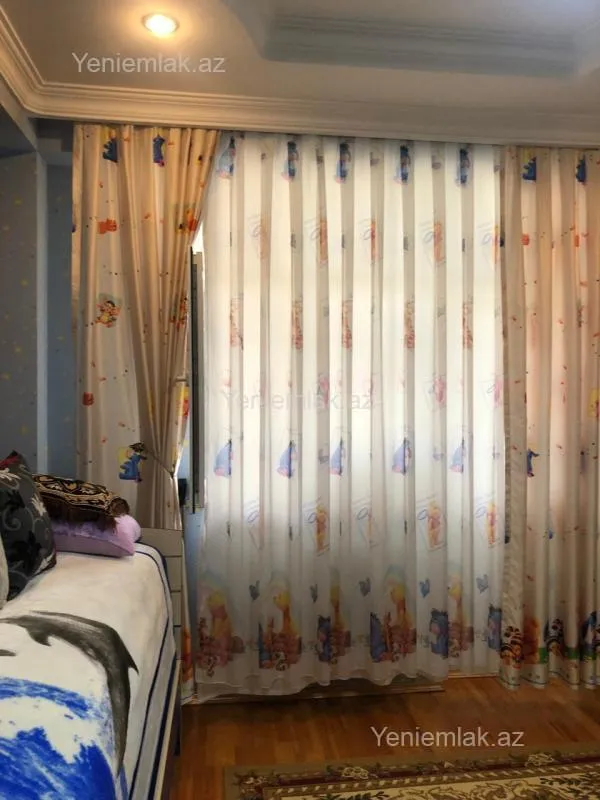 Satılır 3 otaqlı yeni tikili 120 m²