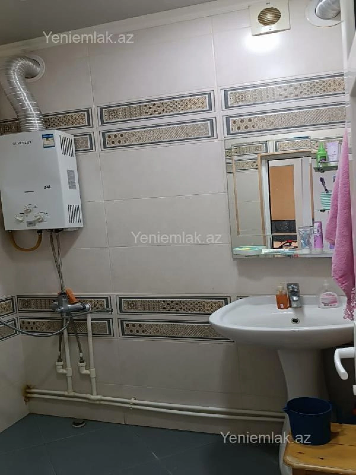 Satılır 3 otaqlı köhnə tikili 72 m²