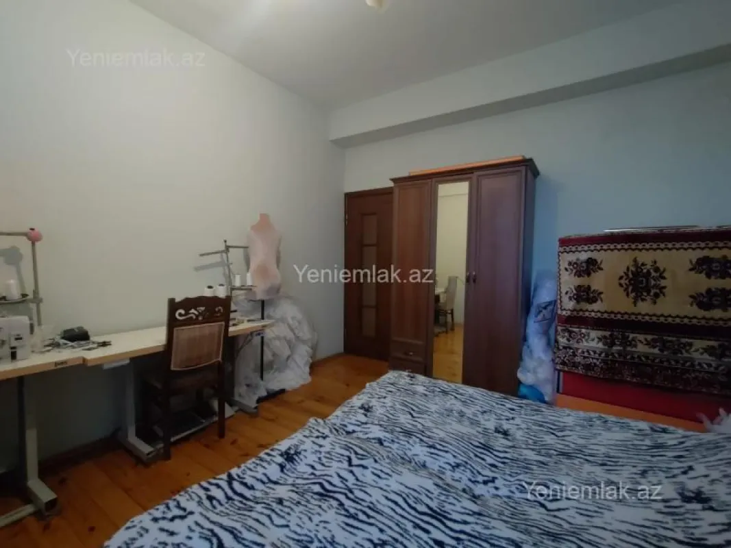 Satılır 2 otaqlı yeni tikili 80 m²