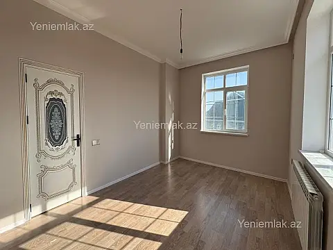 Satılır 5 otaqlı həyət evi 190 m²
